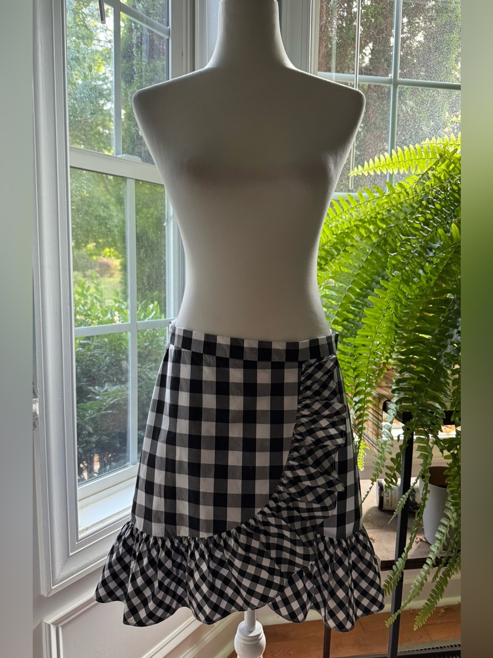 J. Crew Black and White Gingham Poplin Mini Skirt Ruffle - Size 8